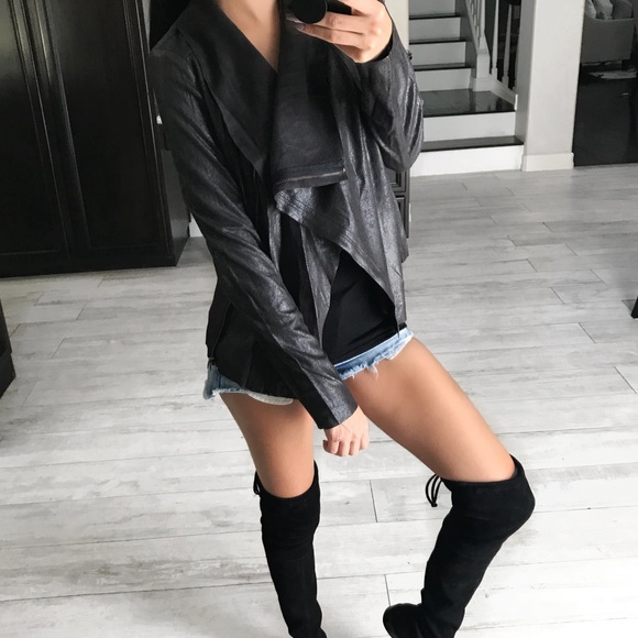 SOLD OUT - Picture 2 of 4